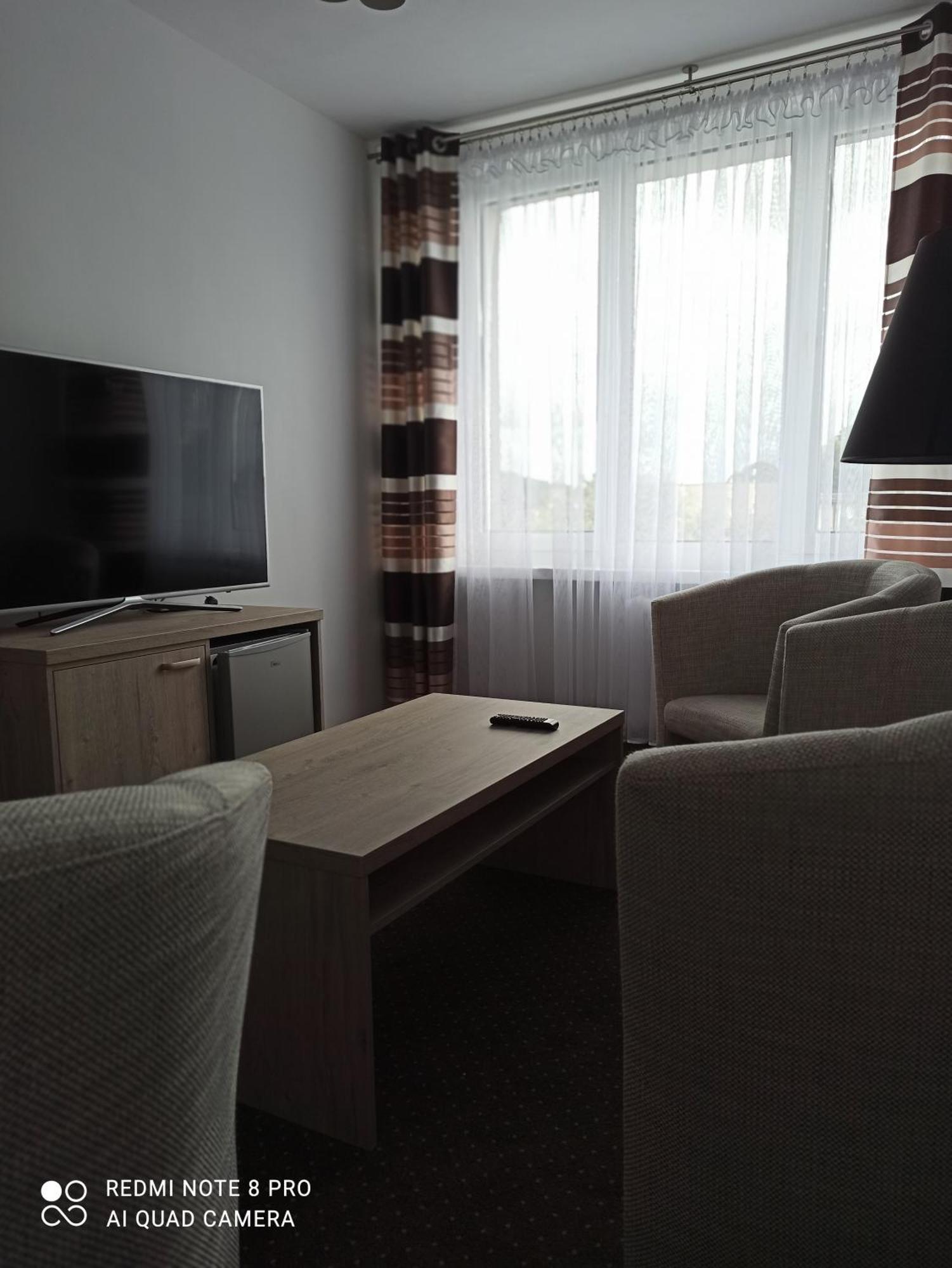 Hotel Odr Sulechów 外观 照片