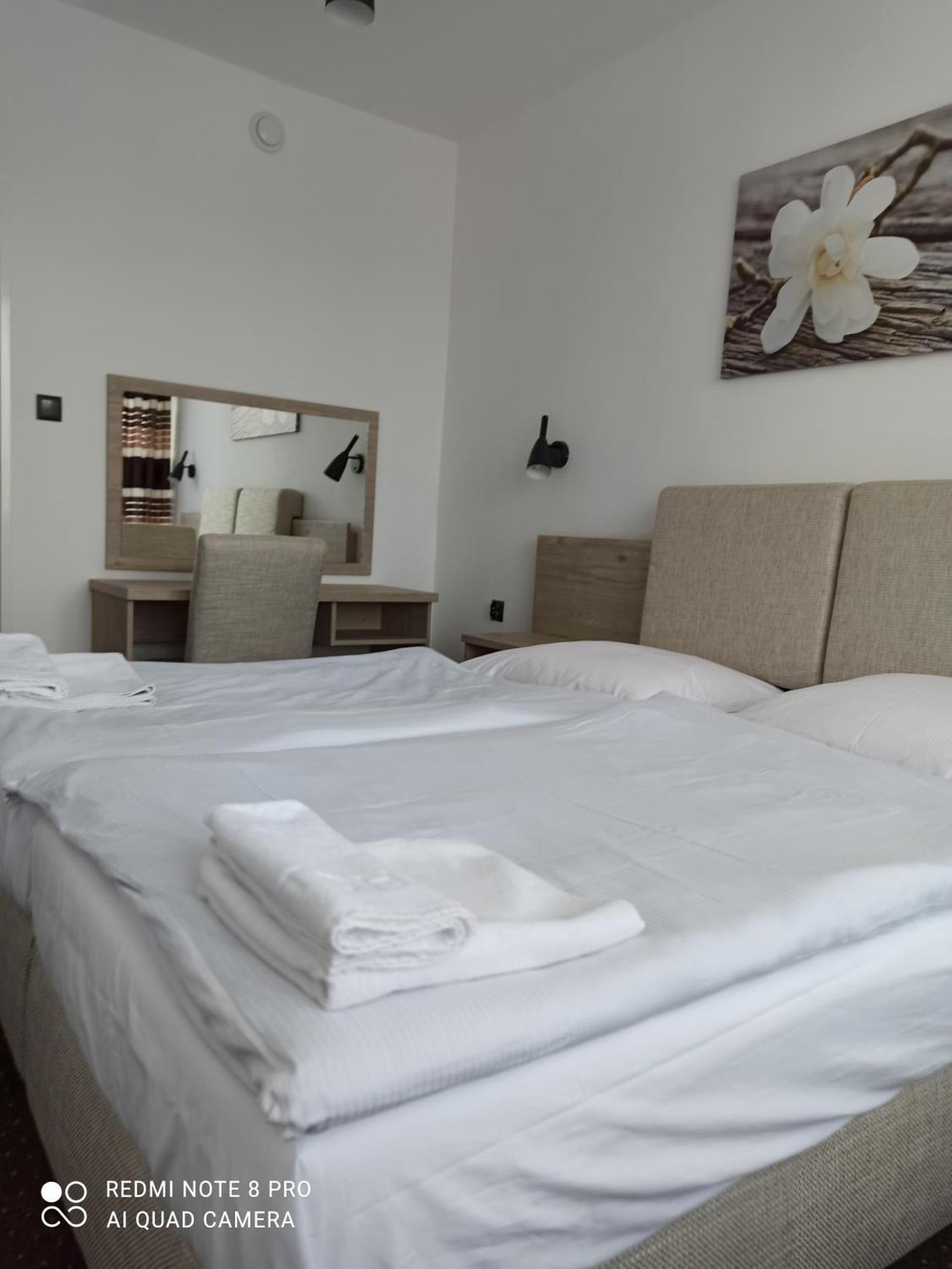 Hotel Odr Sulechów 外观 照片