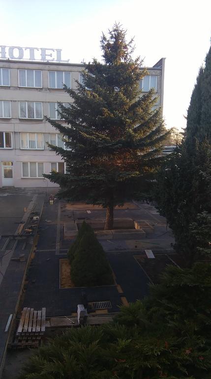 Hotel Odr Sulechów 外观 照片