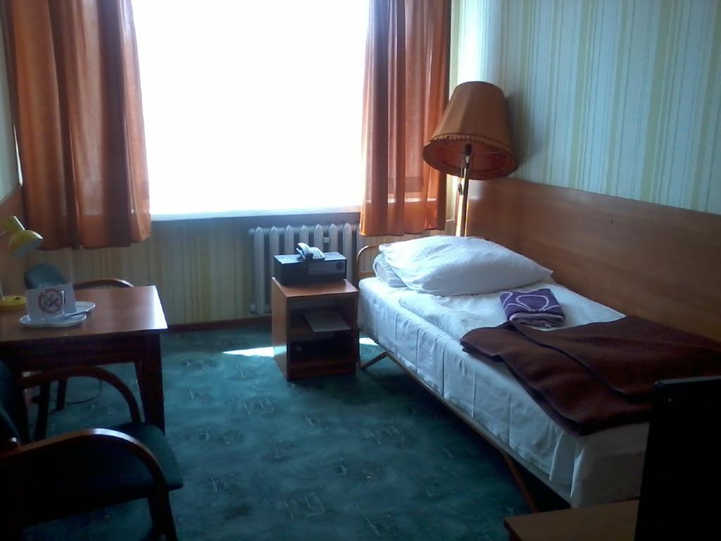 Hotel Odr Sulechów 外观 照片