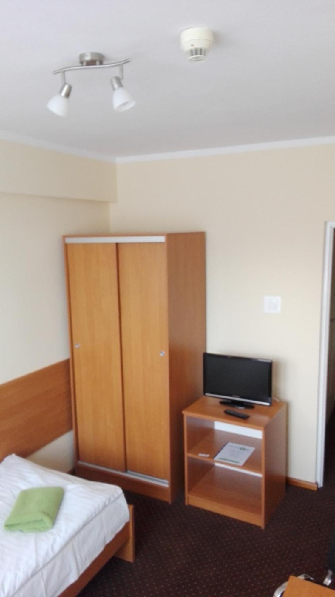 Hotel Odr Sulechów 外观 照片